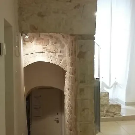 Pietra Bianca *