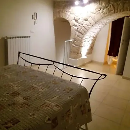 Pietra Bianca 3*