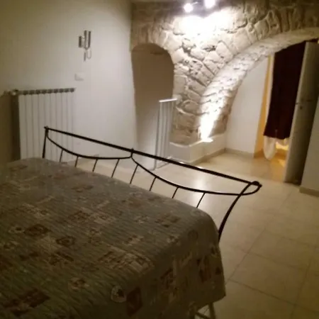 Pietra Bianca Bed and breakfast 3*
